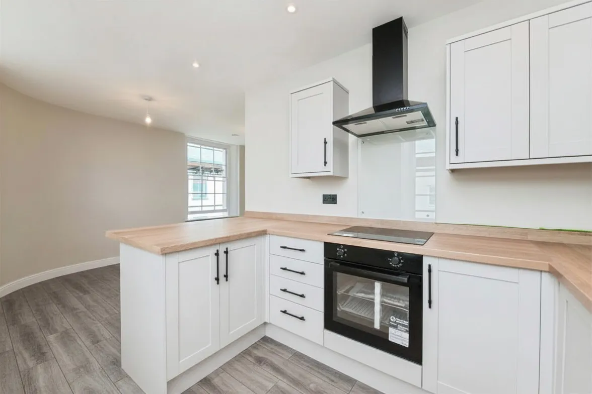 Bampton Street, Tiverton, EX16, photo 4