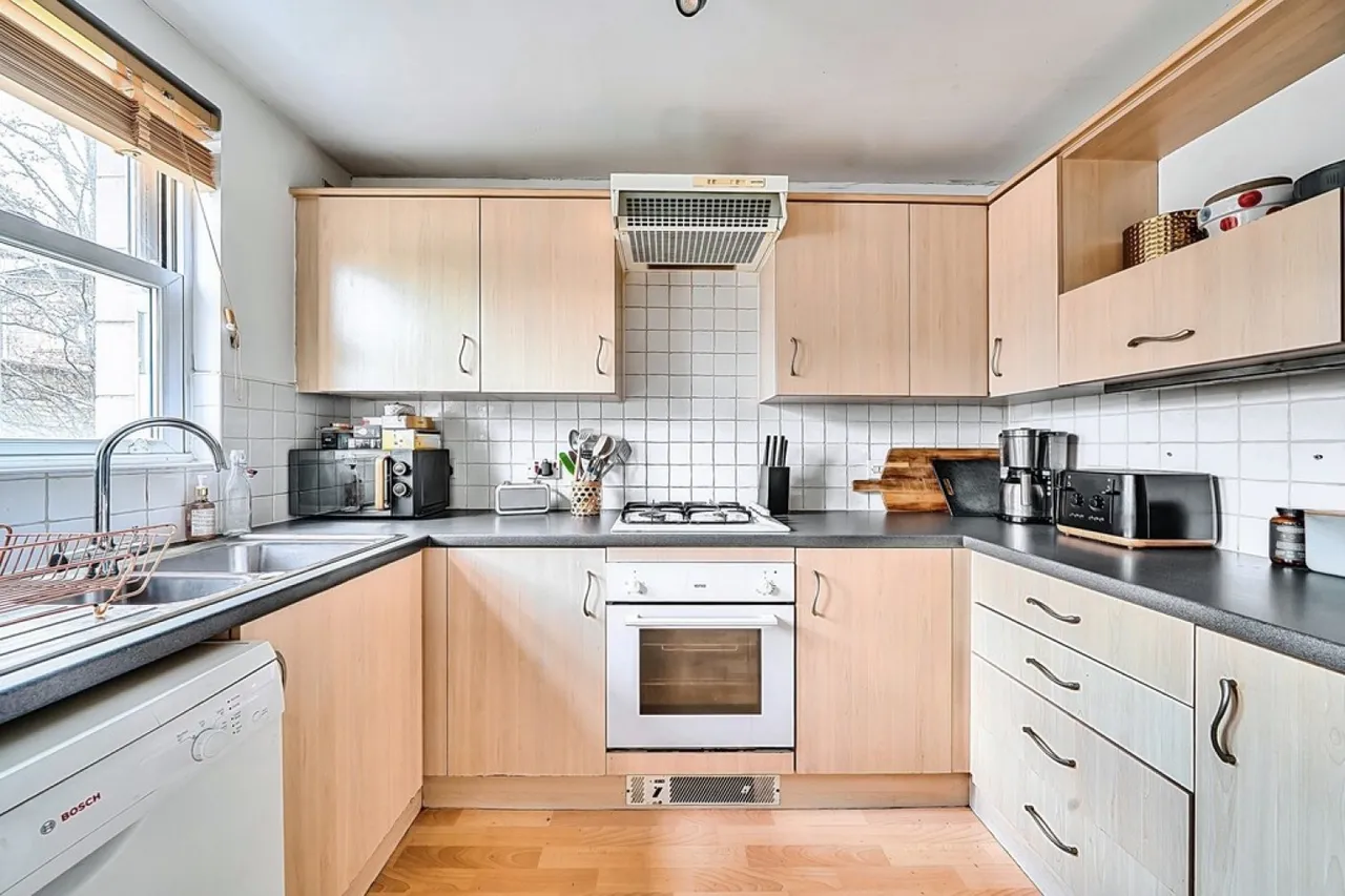 Avondale Court, Lower Weston, Bath, photo 8