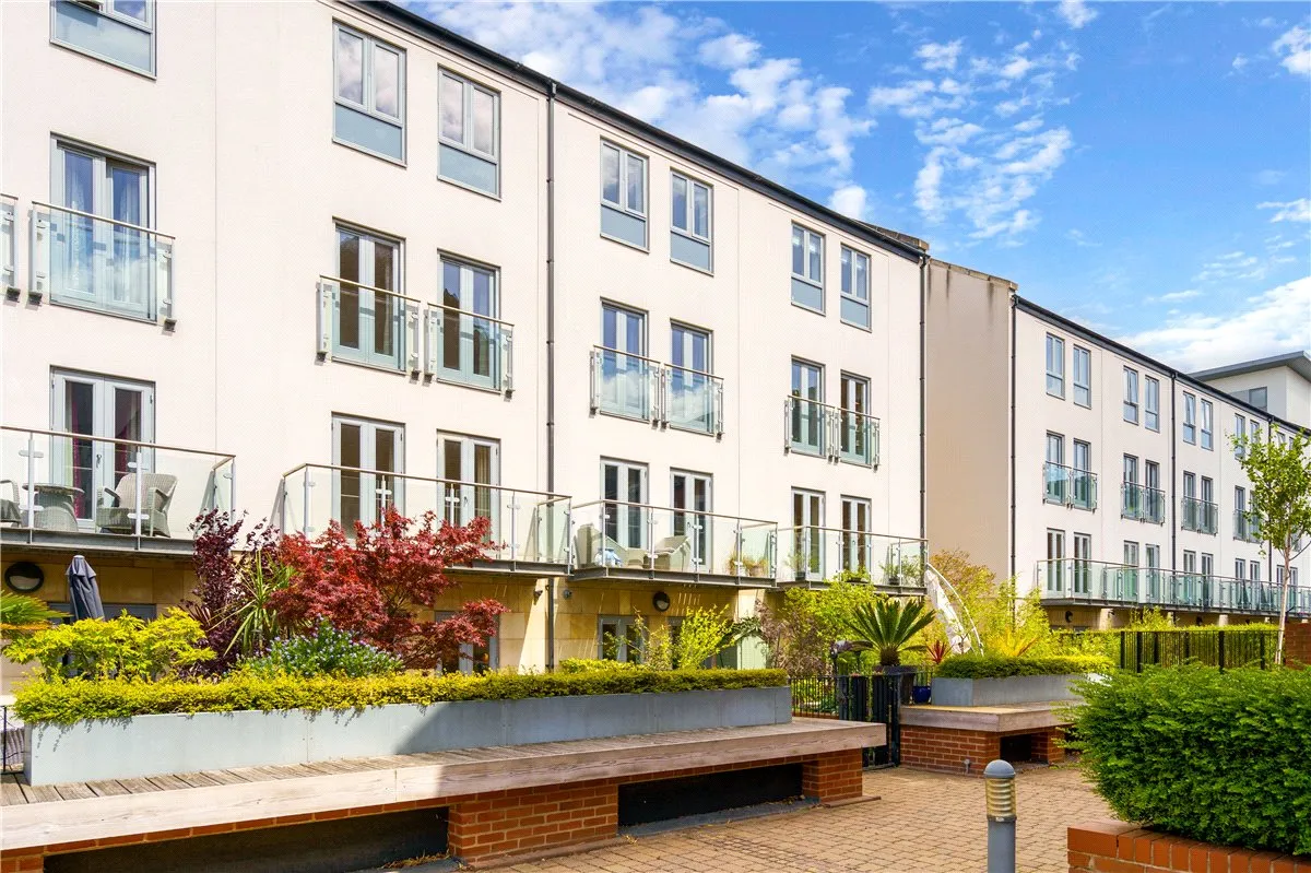 4 bed house for sale, Kings Pool Walk, York, YO1