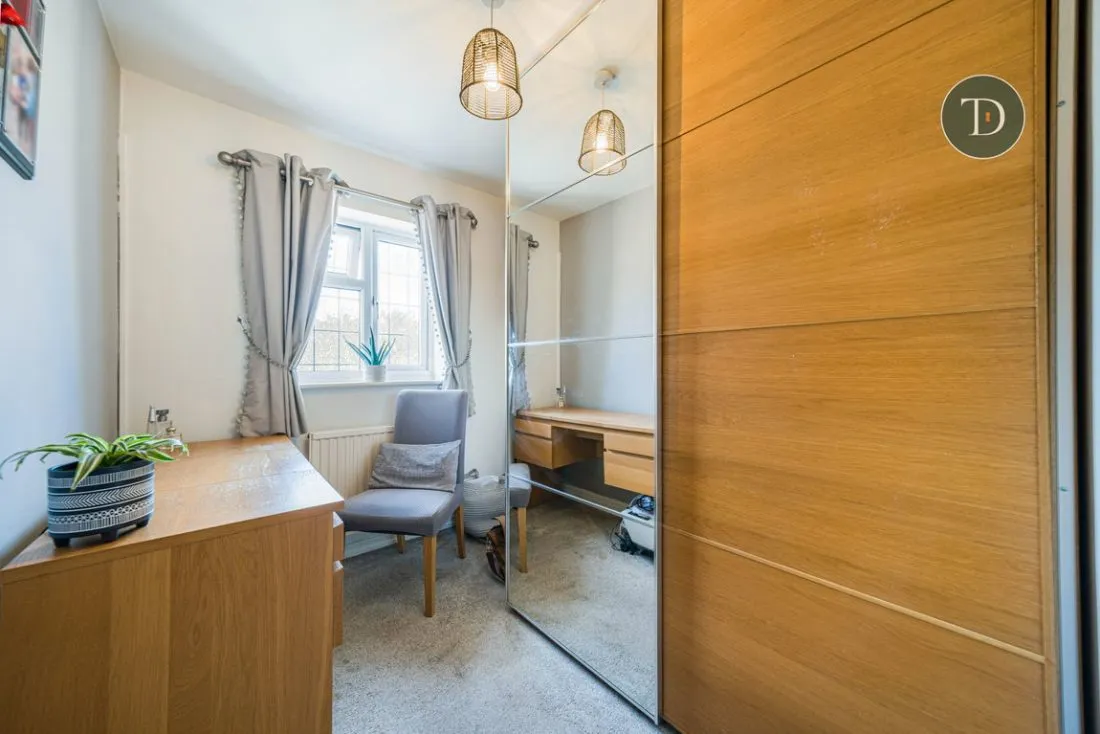 Oxford Close, Great Sutton, CH66 2WE, photo 24