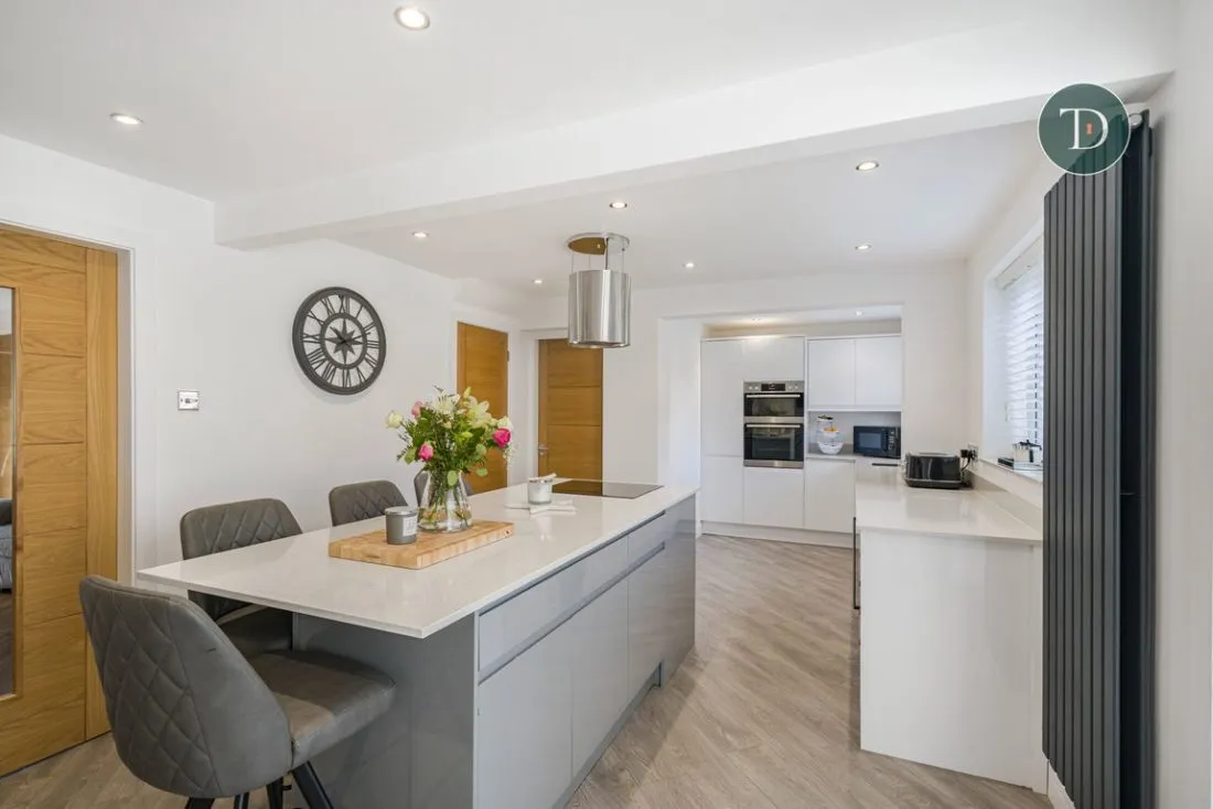 Oxford Close, Great Sutton, CH66 2WE, photo 9