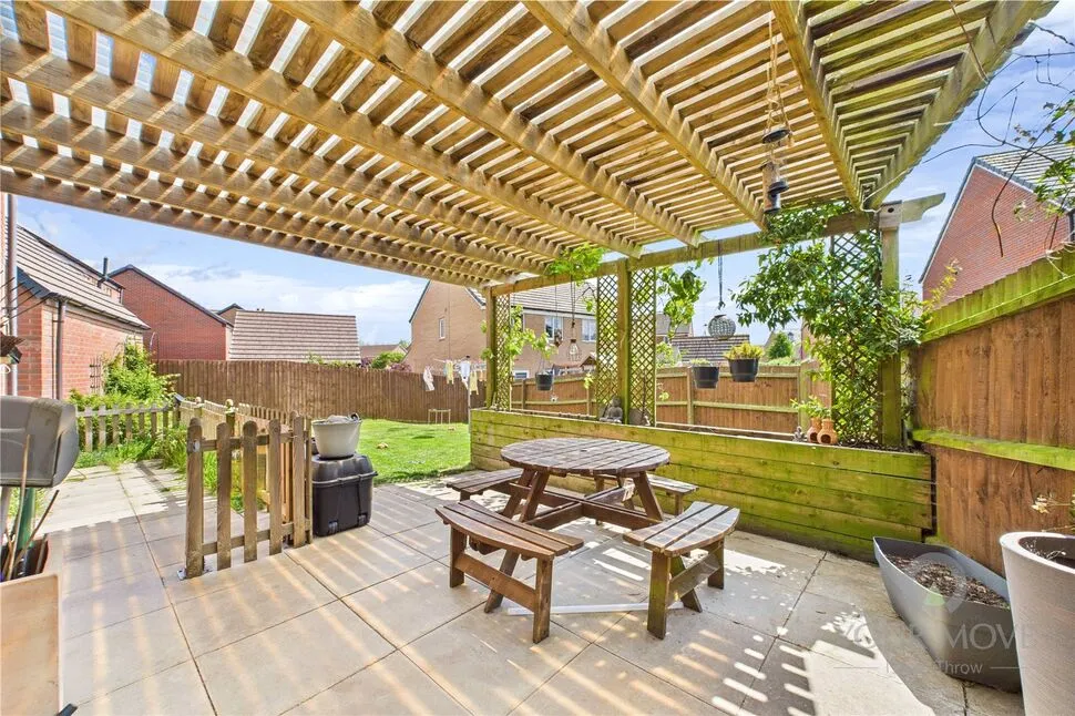 Garner Close, Harlestone Manor, NN5, photo 2