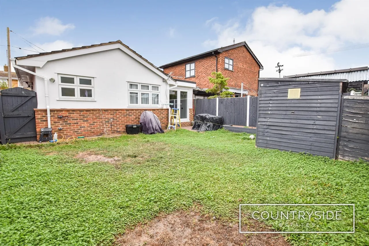 Metz Avenue, Canvey Island, photo 11