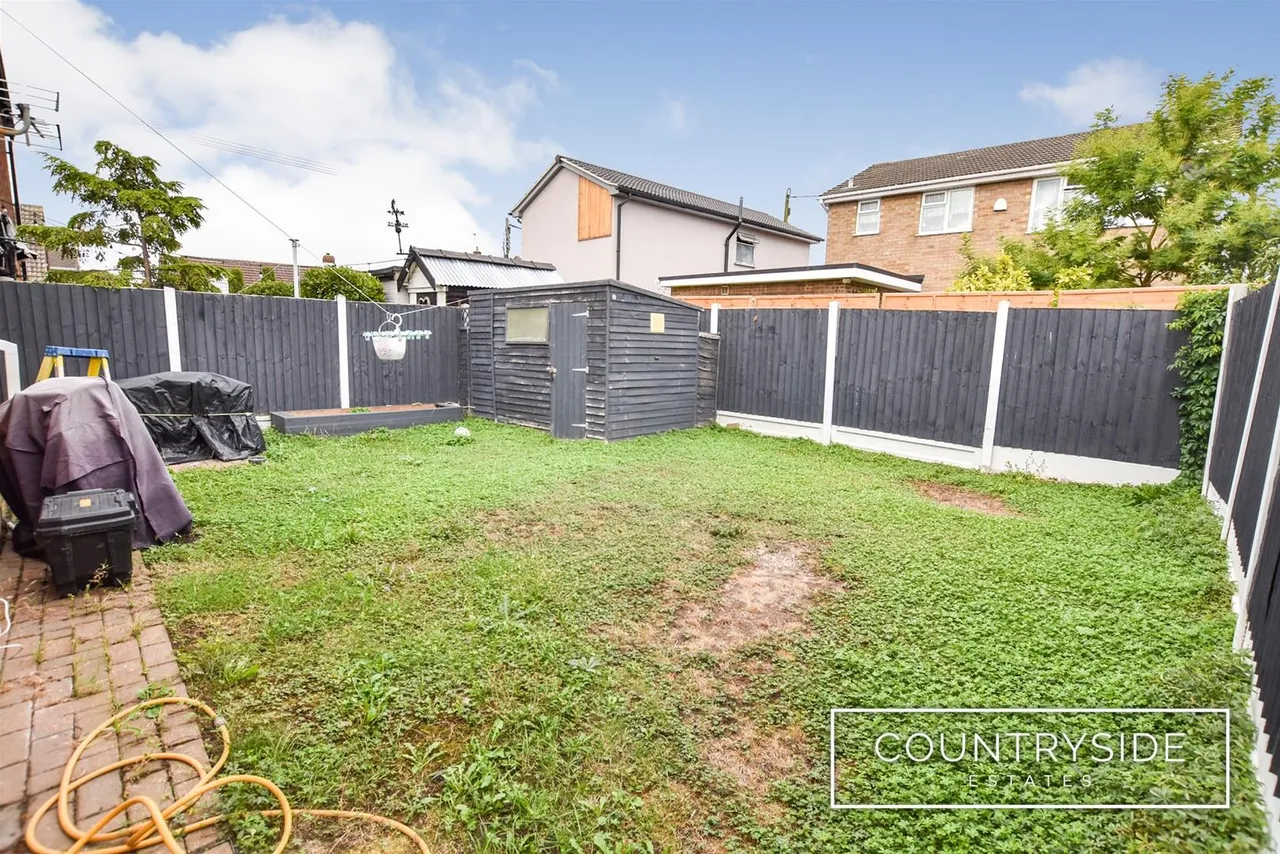 Metz Avenue, Canvey Island, photo 10
