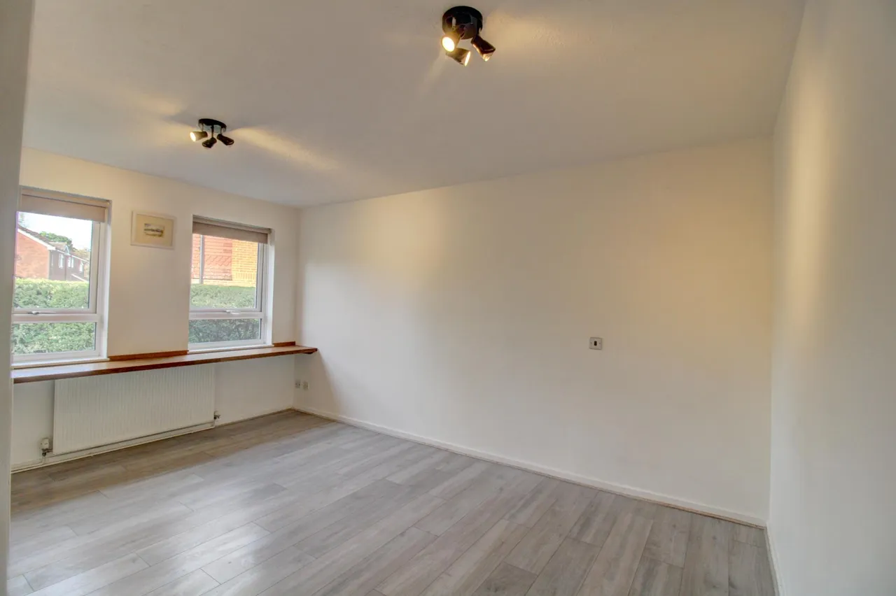 Markham Road, Capel, RH5, photo 7
