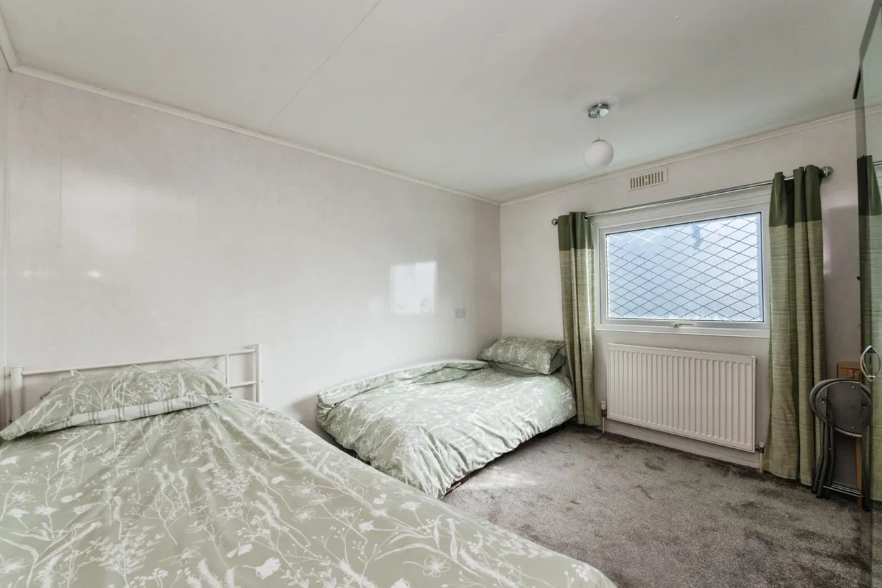 Drake Avenue, Ringswell Park, EX2, photo 12