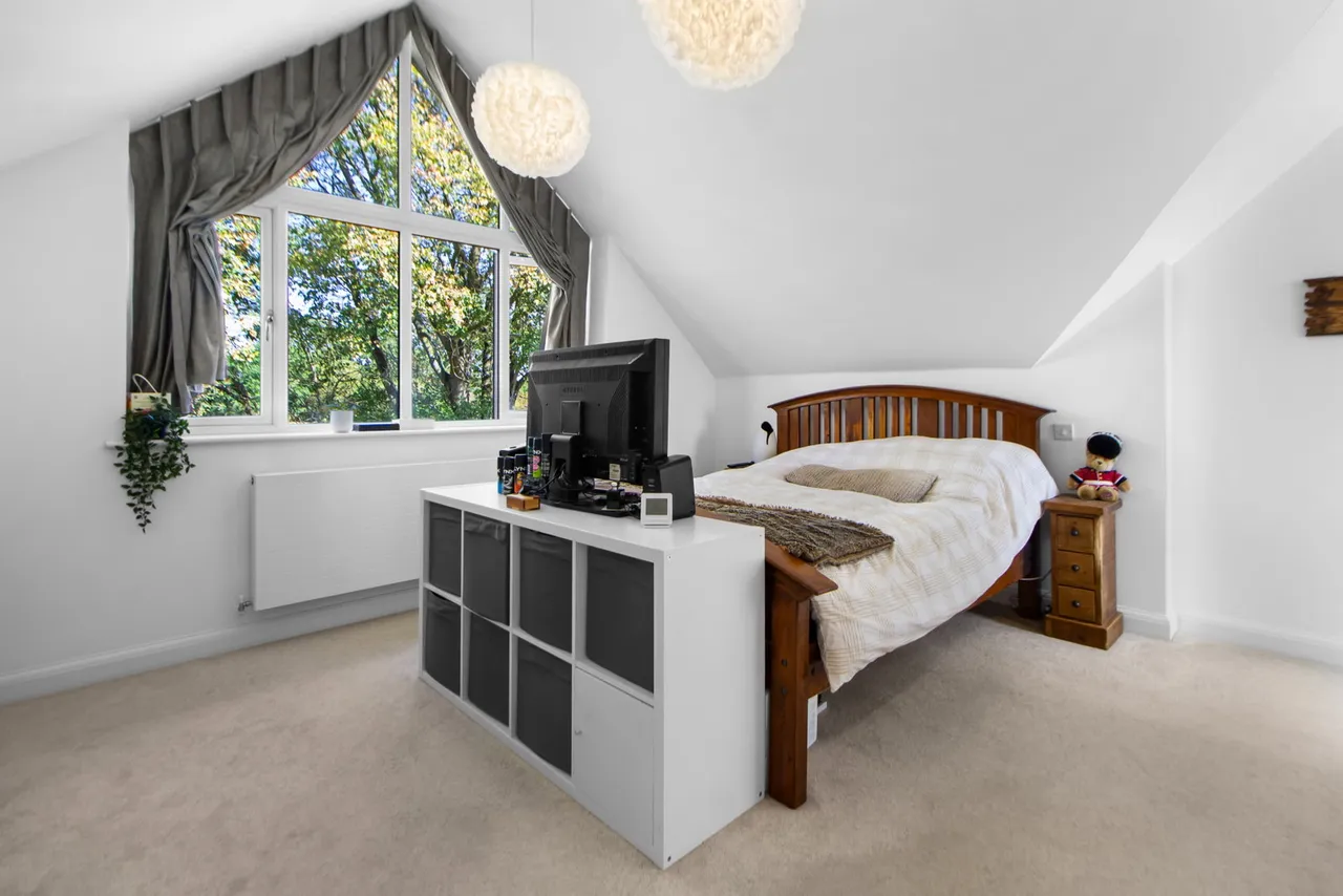 Merlin Drive, Edenbridge, TN8, photo 11