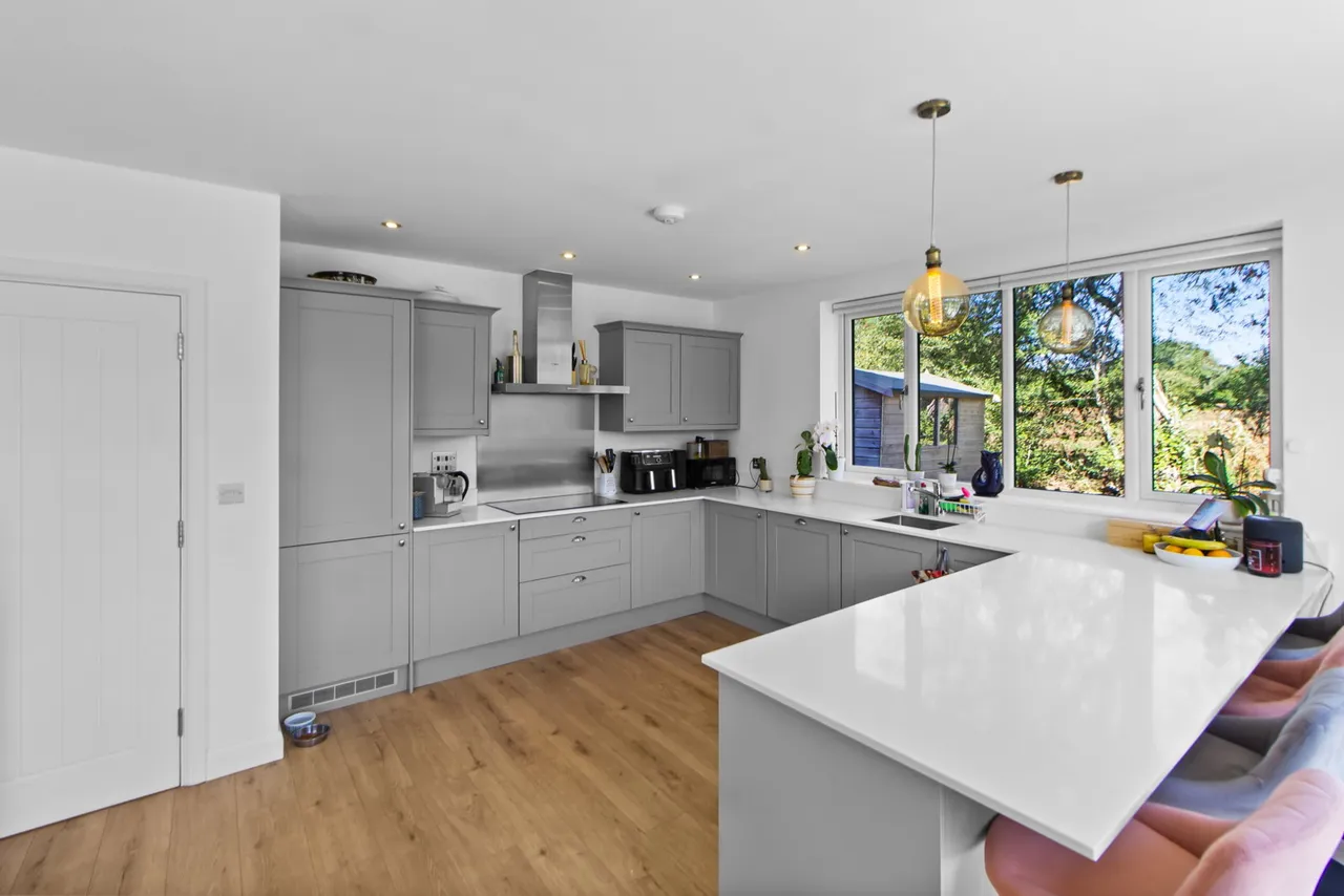 Merlin Drive, Edenbridge, TN8, photo 3