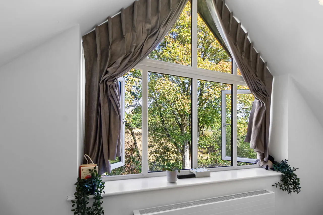 Merlin Drive, Edenbridge, TN8, photo 12