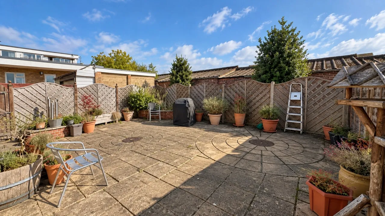 Mortimer Close, Netley Abbey, SO31, photo 17
