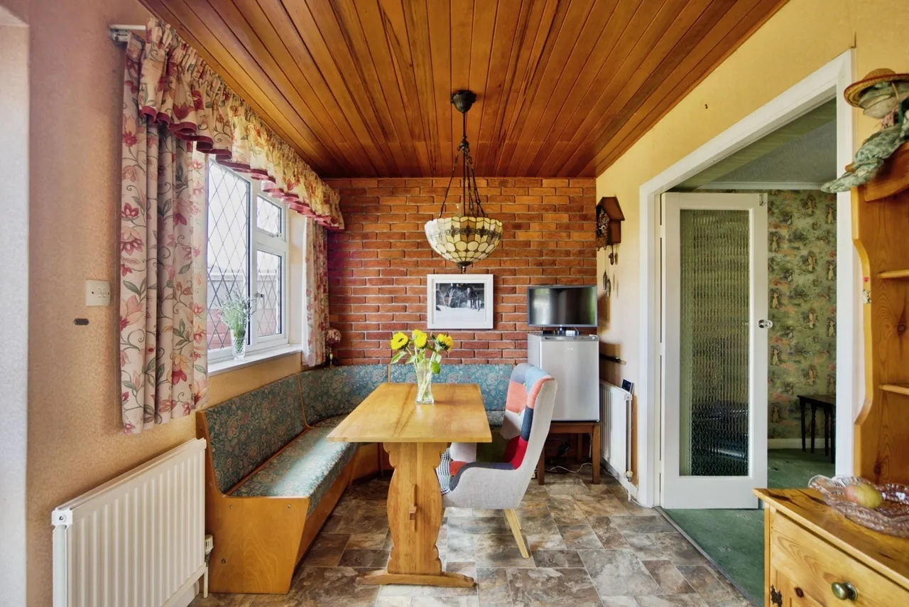 Peartree Gardens, Romford, RM7, photo 12