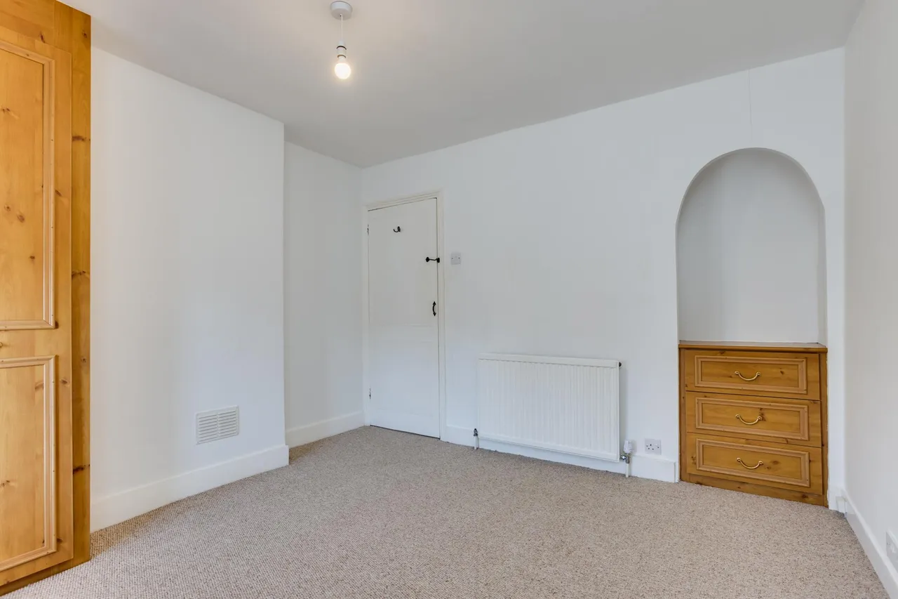 Albert Road, Horley, RH6, photo 9