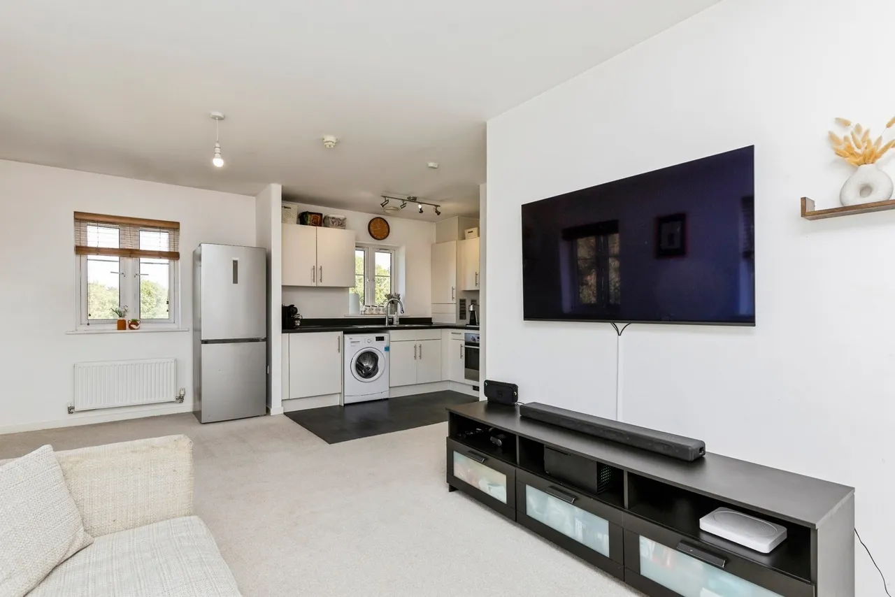 Somerley Drive, Crawley, RH10, photo 4