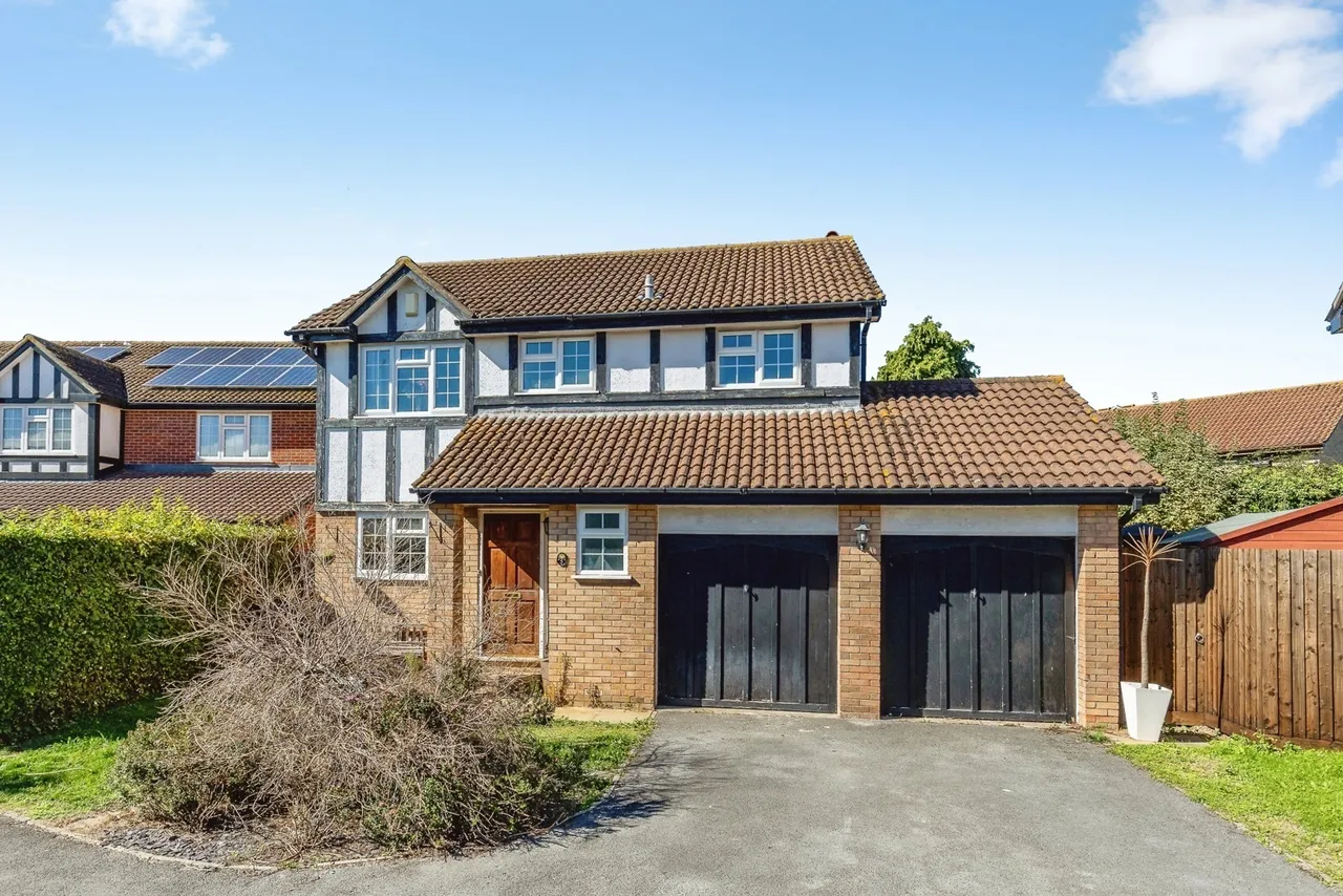 4 bed house for sale, The Fielders, Weston-super-Mare, BS22