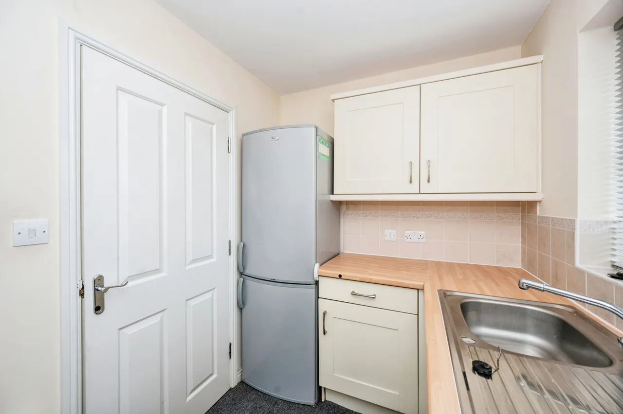 Waring Avenue, St. Helens, Merseyside, WA9, photo 7