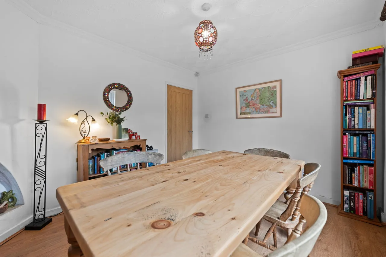 Longfields Crescent, Hoyland, S74, photo 15