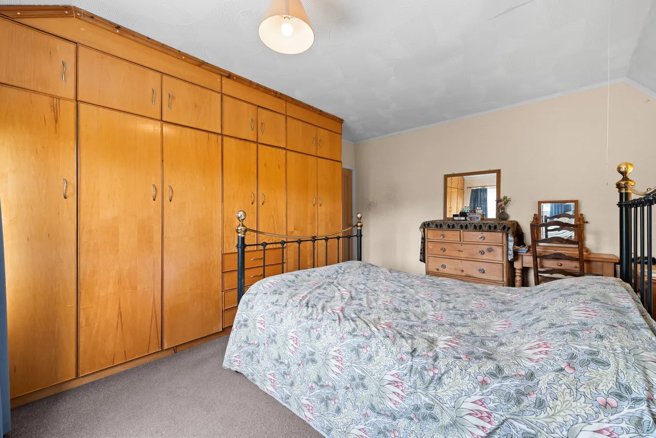 Longfields Crescent, Hoyland, S74, photo 19