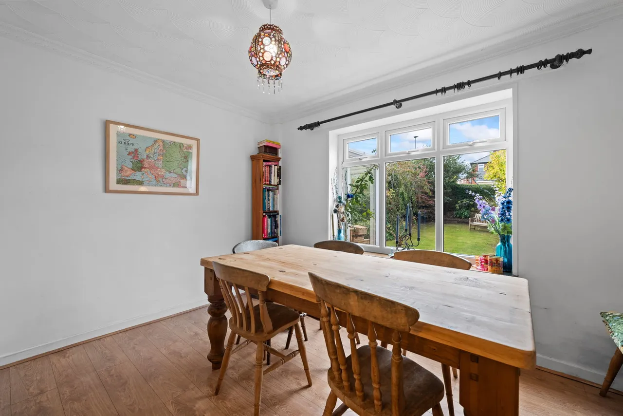 Longfields Crescent, Hoyland, S74, photo 16