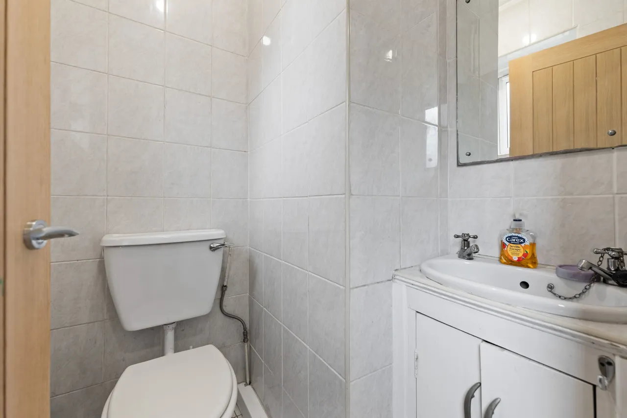 Longfields Crescent, Hoyland, S74, photo 14