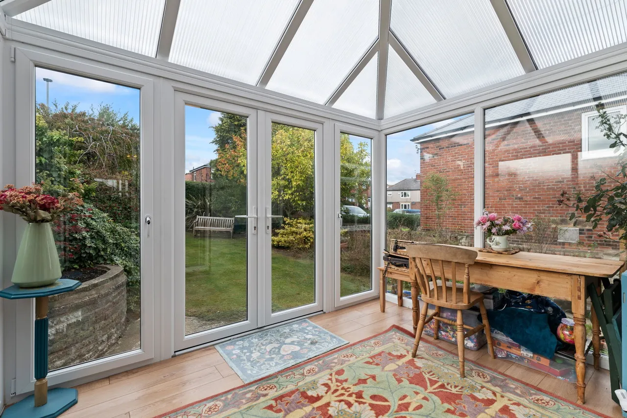 Longfields Crescent, Hoyland, S74, photo 6