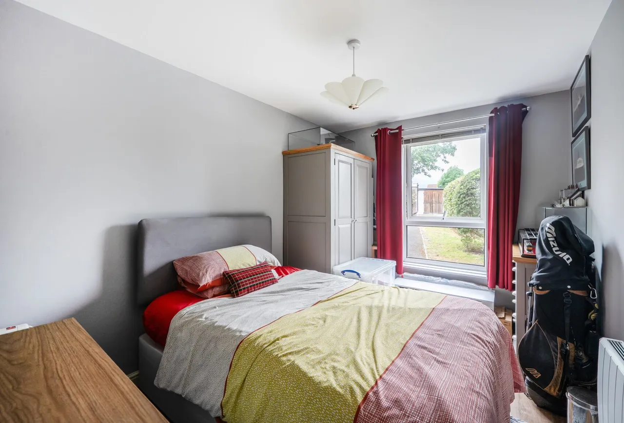 Briarwood Court, The Avenue, KT4 7EL, photo 8