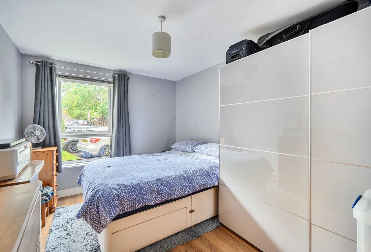 Briarwood Court, The Avenue, KT4 7EL, photo 7