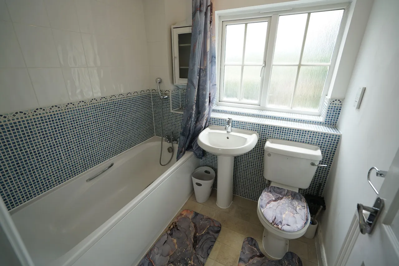 Mayflower Road, Grays, Essex, RM16 6BE, photo 12