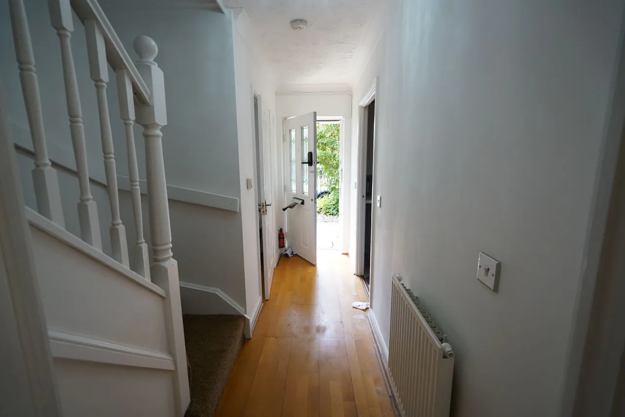 Mayflower Road, Grays, Essex, RM16 6BE, photo 6