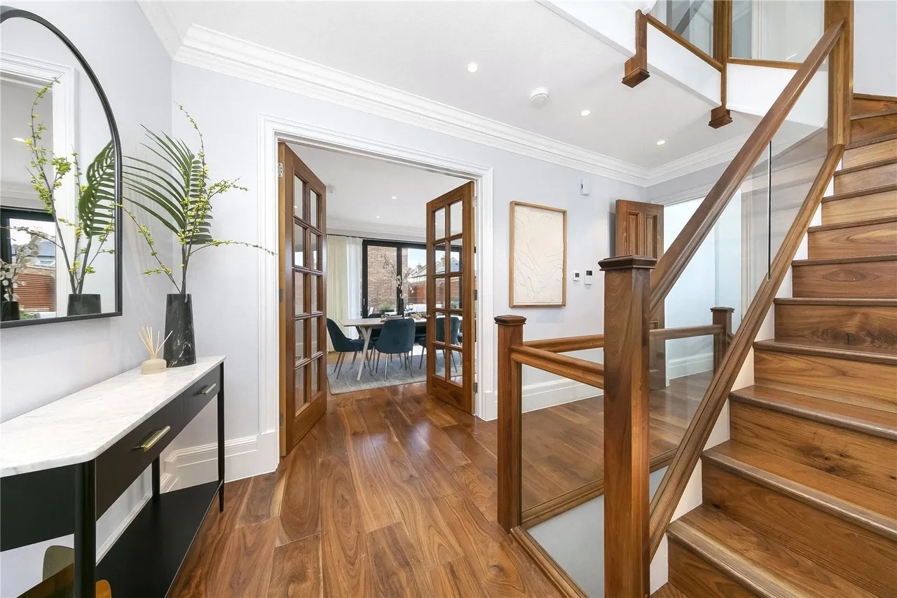 Kings Road, Richmond, TW10, photo 6