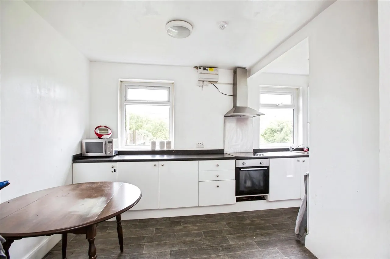 Ovenden Way, Halifax, West Yorkshire, HX3, photo 2