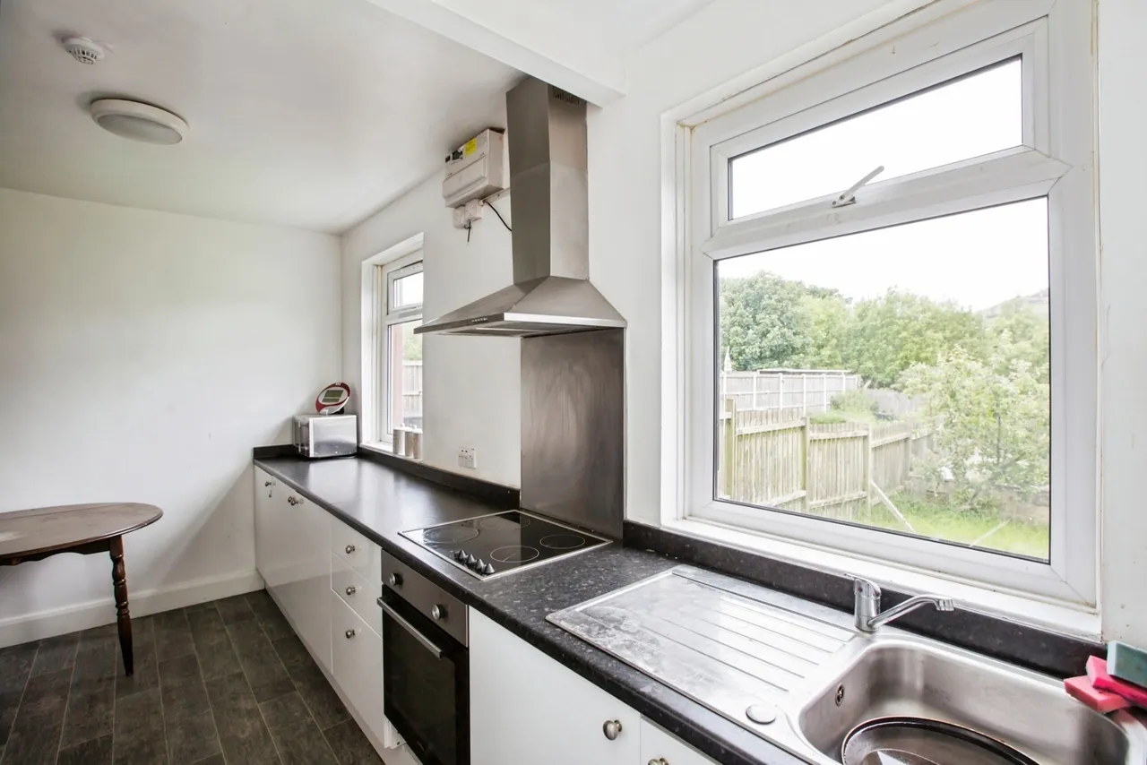 Ovenden Way, Halifax, West Yorkshire, HX3, photo 10