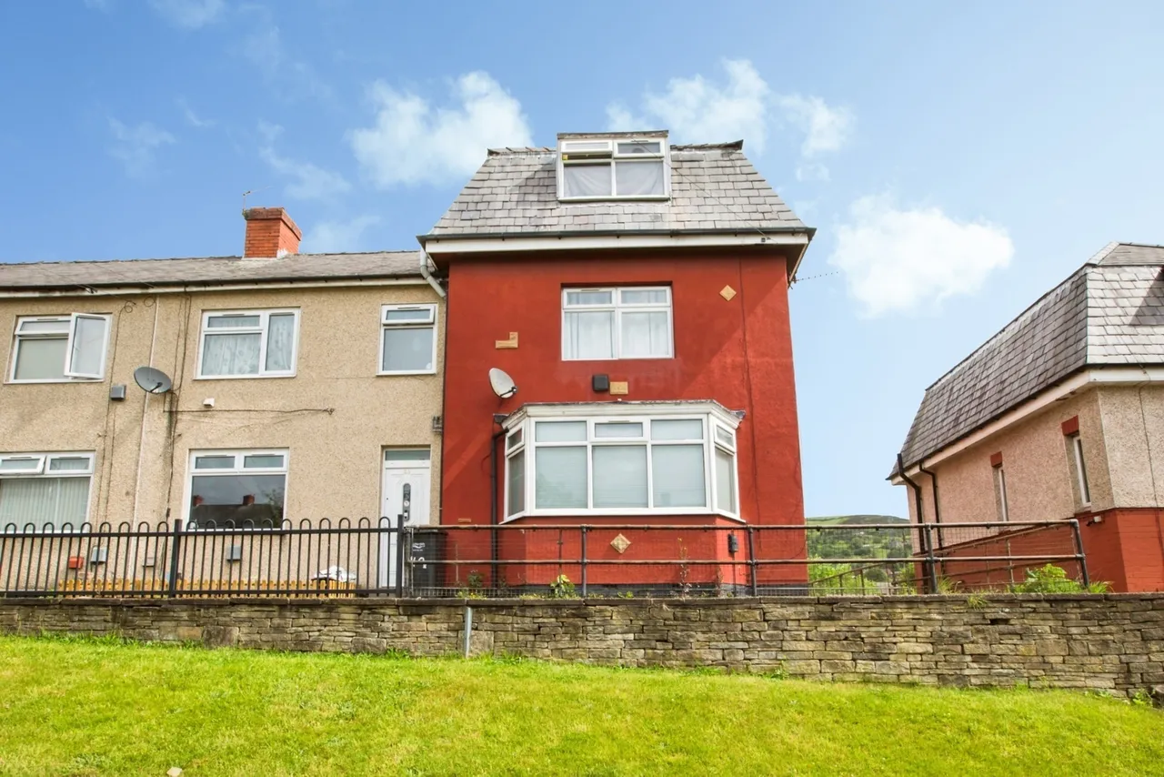 Ovenden Way, Halifax, West Yorkshire, HX3, photo 14