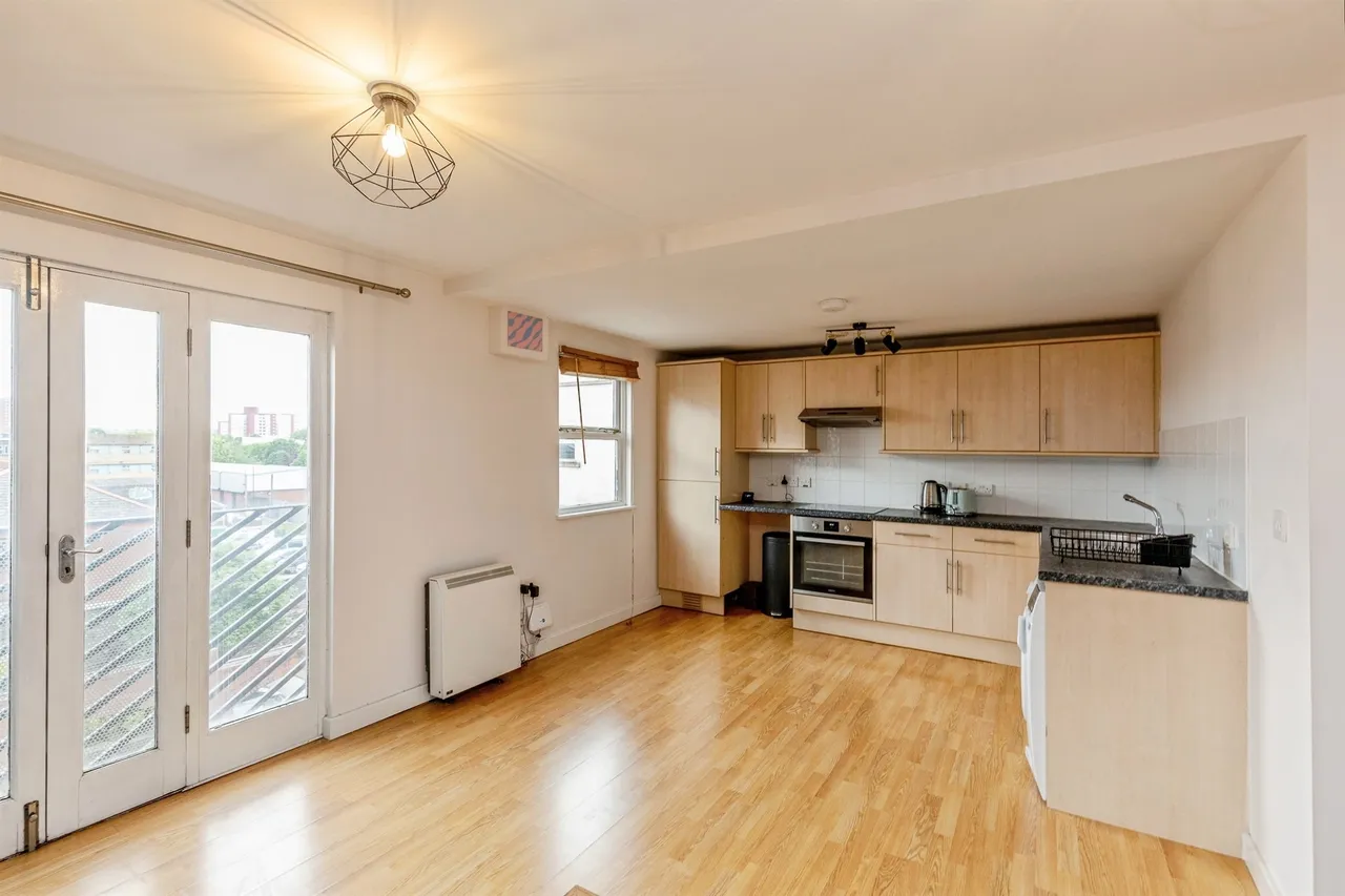 Waterloo Road, Old Market, BS2, photo 5