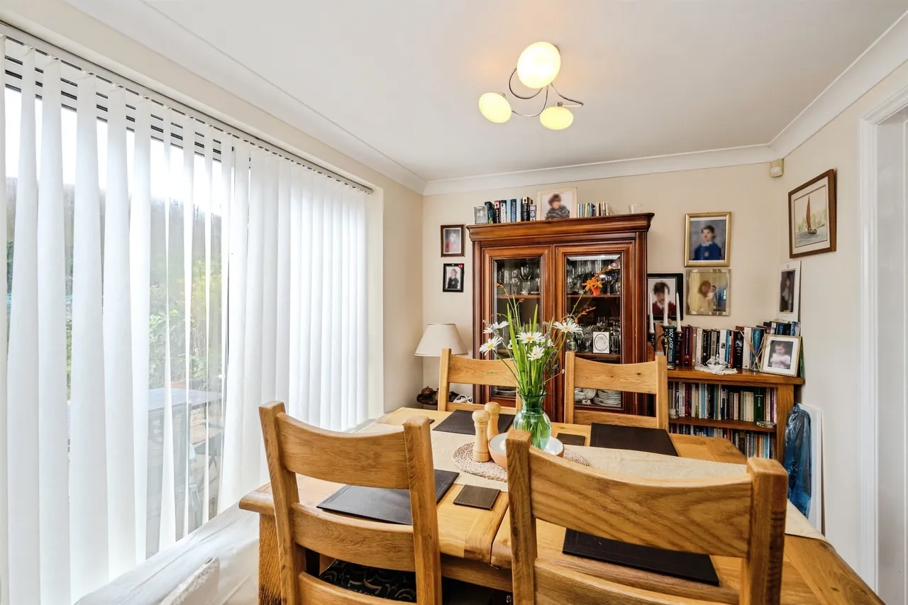 Maes Ty Gwyn LLANELLI, SA14, photo 9