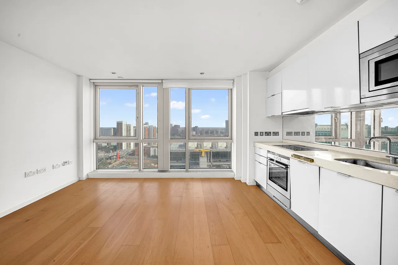 Flat 1902, Ontario Tower, 4 Fairmont Avenue, London, E14 9JB, photo 3
