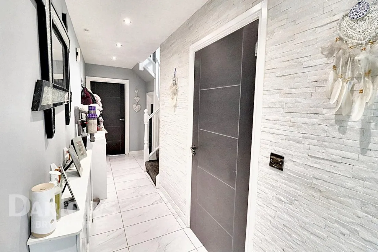 Lakeside Close, Brynmawr, photo 10