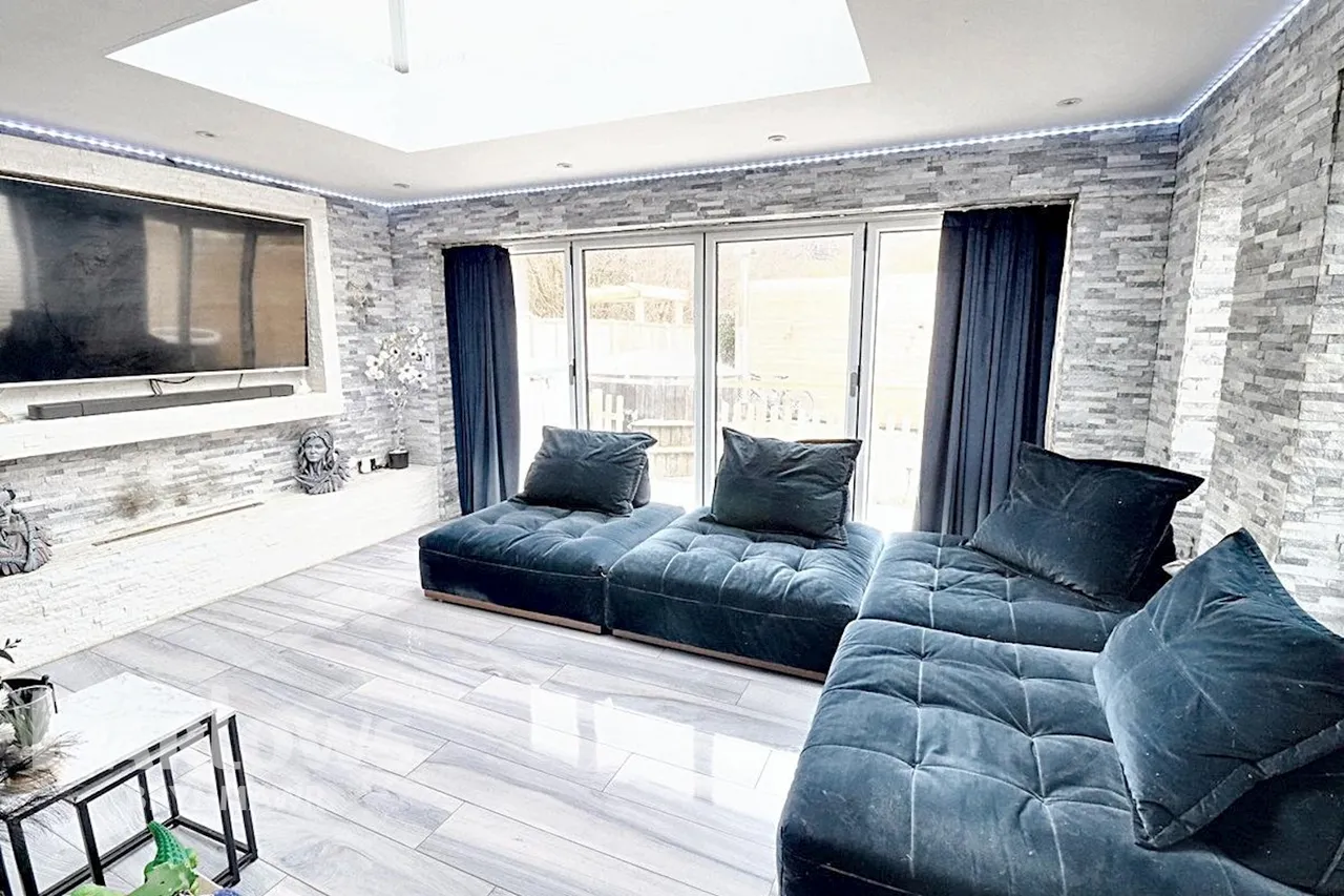 Lakeside Close, Brynmawr, photo 7