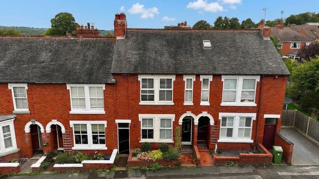 3 bed house for sale, Berkeley Street, Stone, ST15
