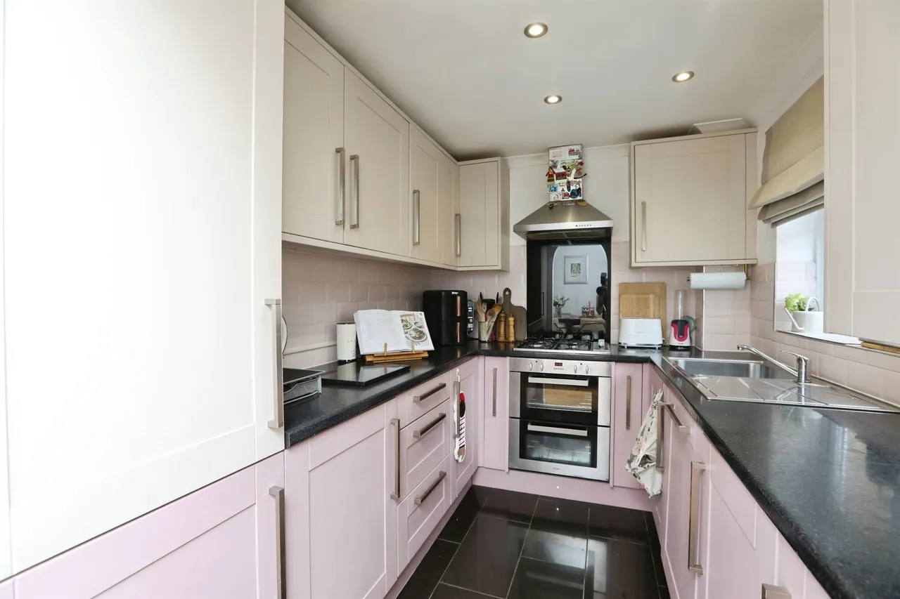 Woodlea, Leybourne, ME19, photo 15
