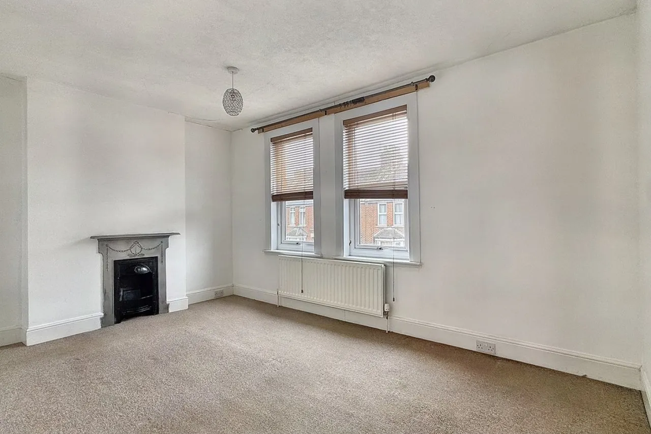 Bond Road, Ashford, photo 9