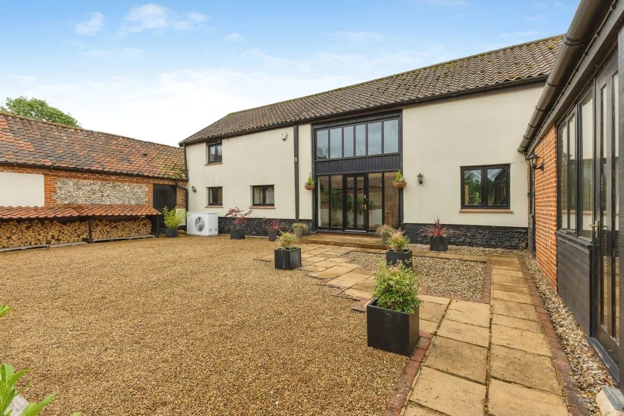 Low Common, Deopham, Wymondham, Norfolk, NR18, photo 21