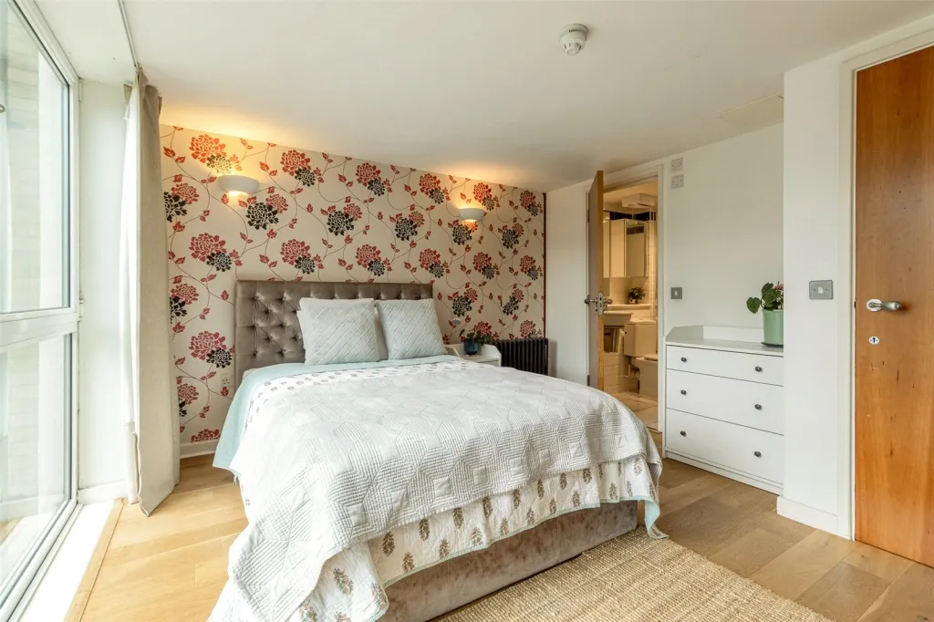 Hopton Road, Woolwich, SE18, photo 17