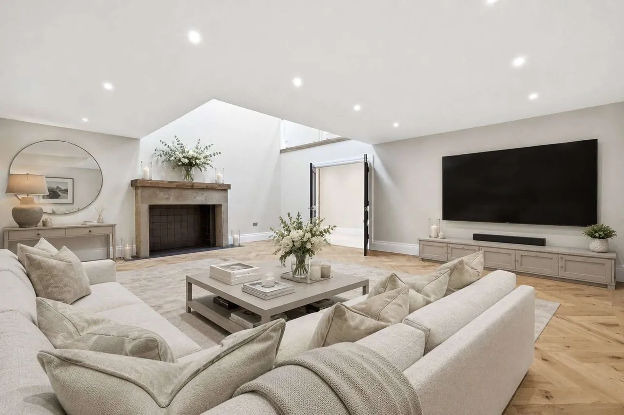 Maple Croft, Great Hormead, Buntingford, Hertfordshire, SG9 0NS, photo 5