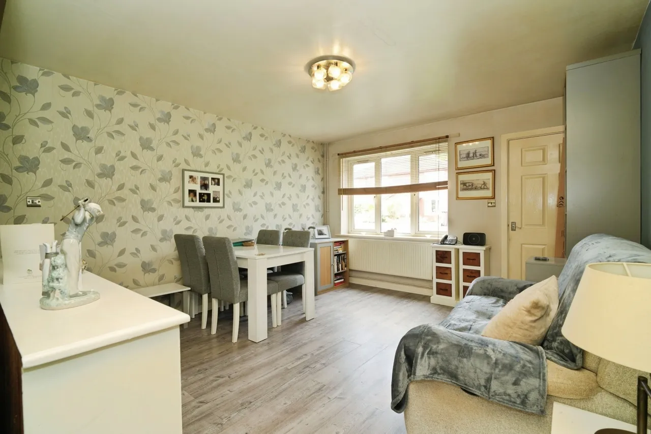 Wood Edge Close, Bolton, BL3, photo 7