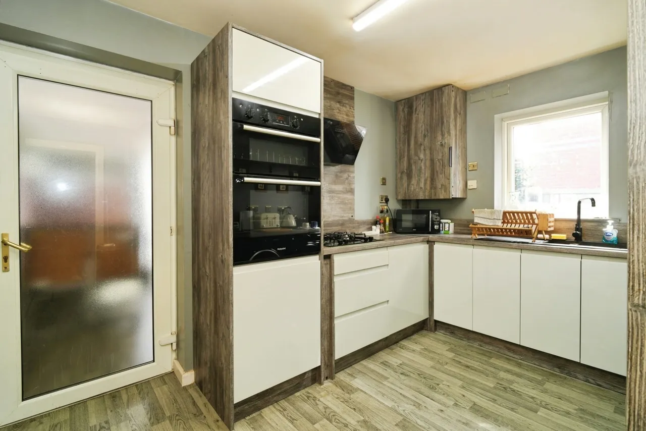 Wood Edge Close, Bolton, BL3, photo 16