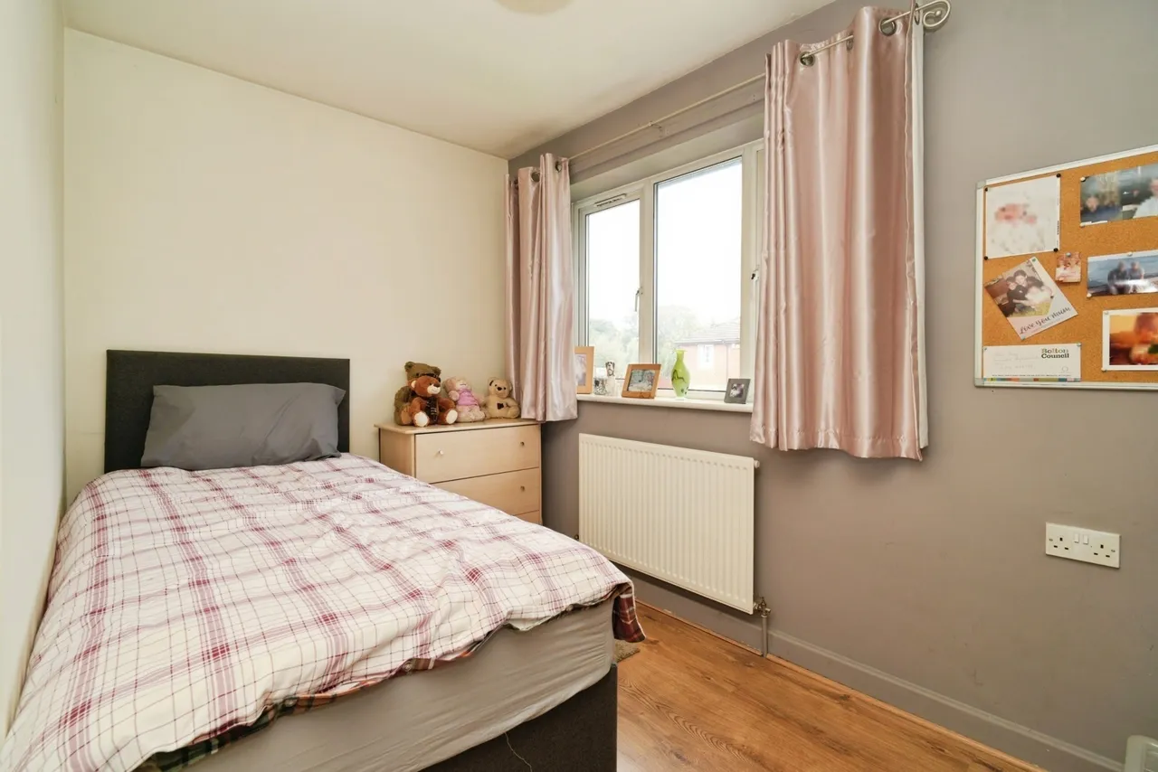 Wood Edge Close, Bolton, BL3, photo 12