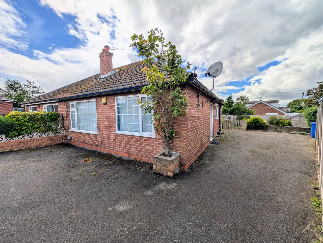 3 bed house for sale, Begley Close, Romiley, SK6