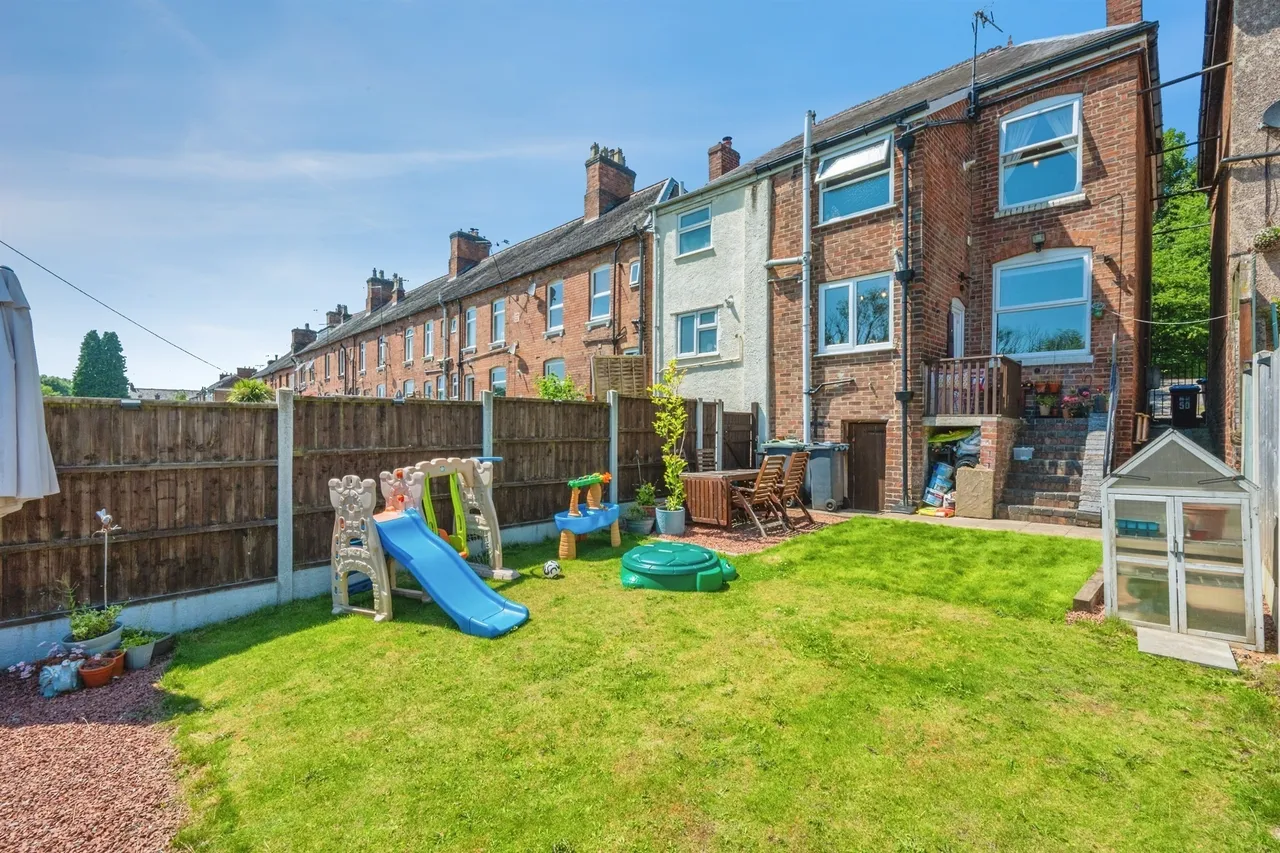 Mayfield Road, Ashbourne, DE6, photo 21