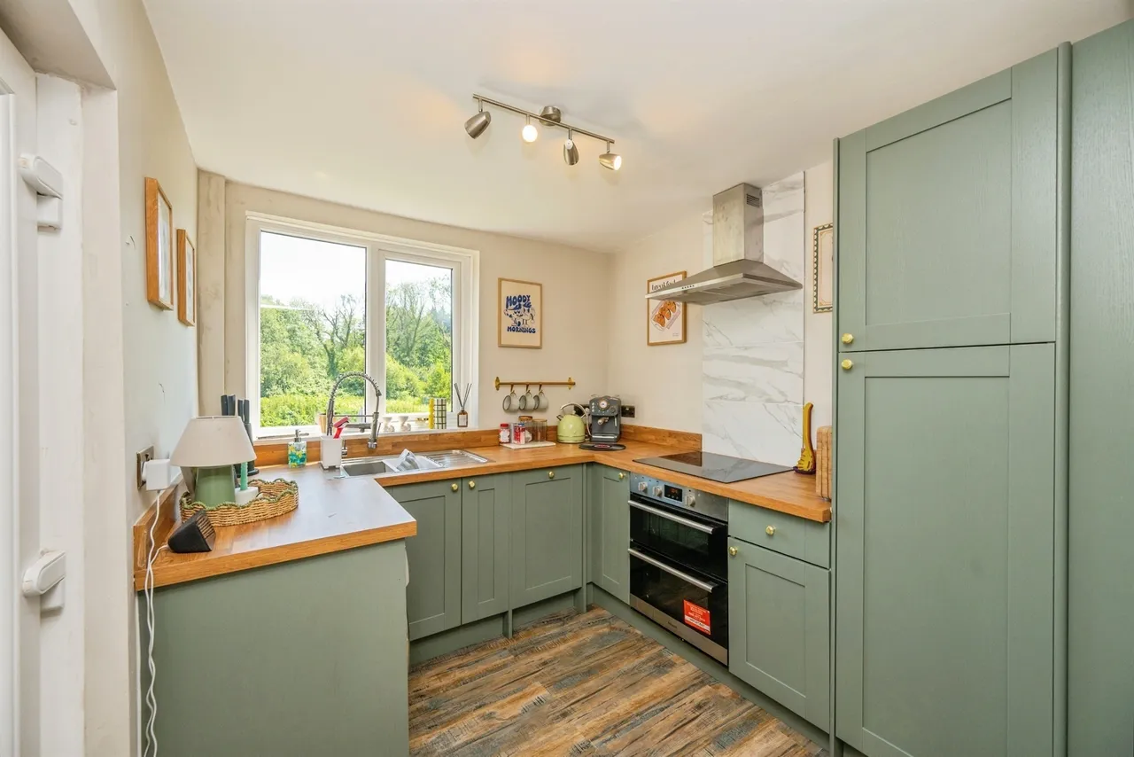 Mayfield Road, Ashbourne, DE6, photo 11