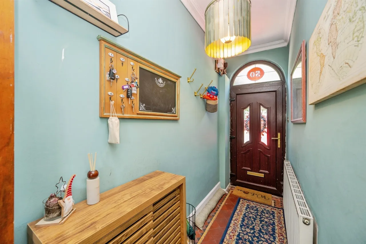 Mayfield Road, Ashbourne, DE6, photo 4